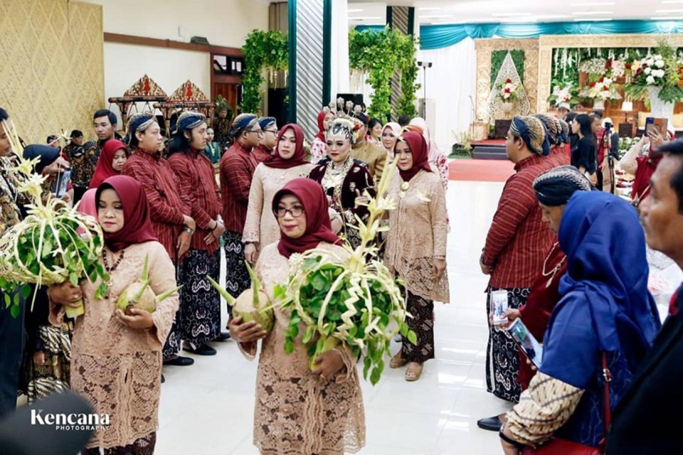 Kembar Mayang